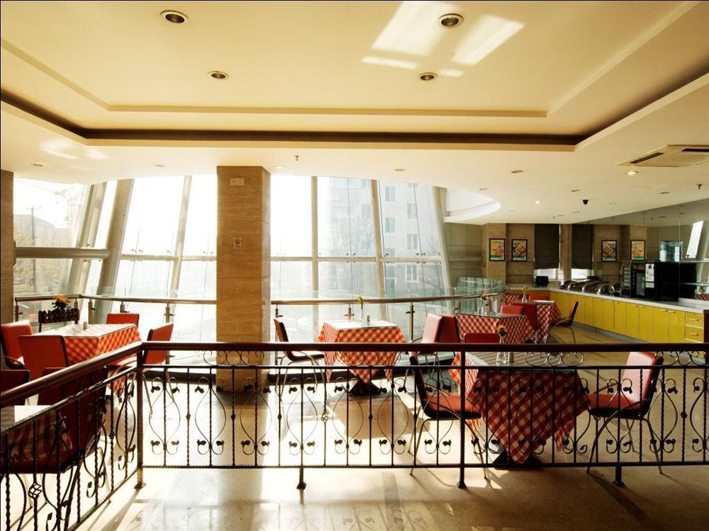 Jingjiang Inn Shanghai Caobao Railway Station Ngoại thất bức ảnh